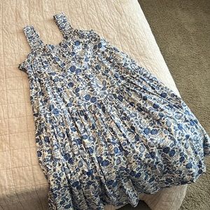 Flowy flower dress